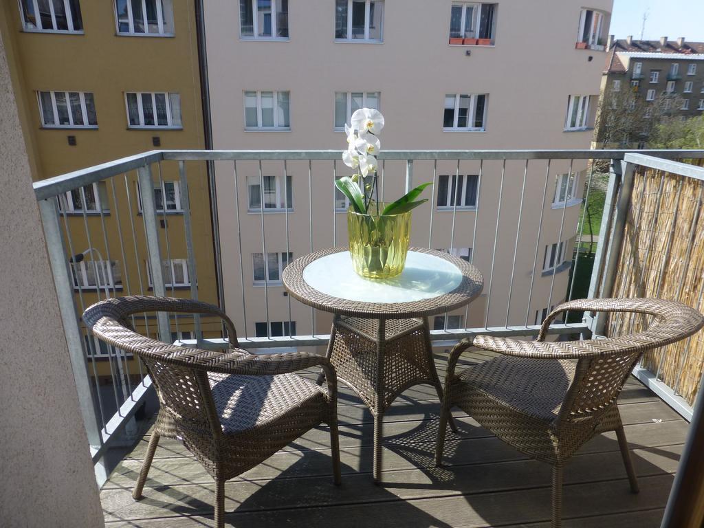 Apartments Palmovka Prague Luaran gambar