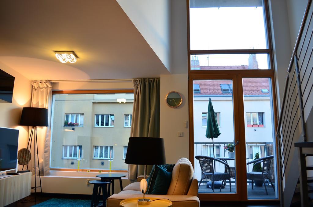 Apartments Palmovka Prague Luaran gambar