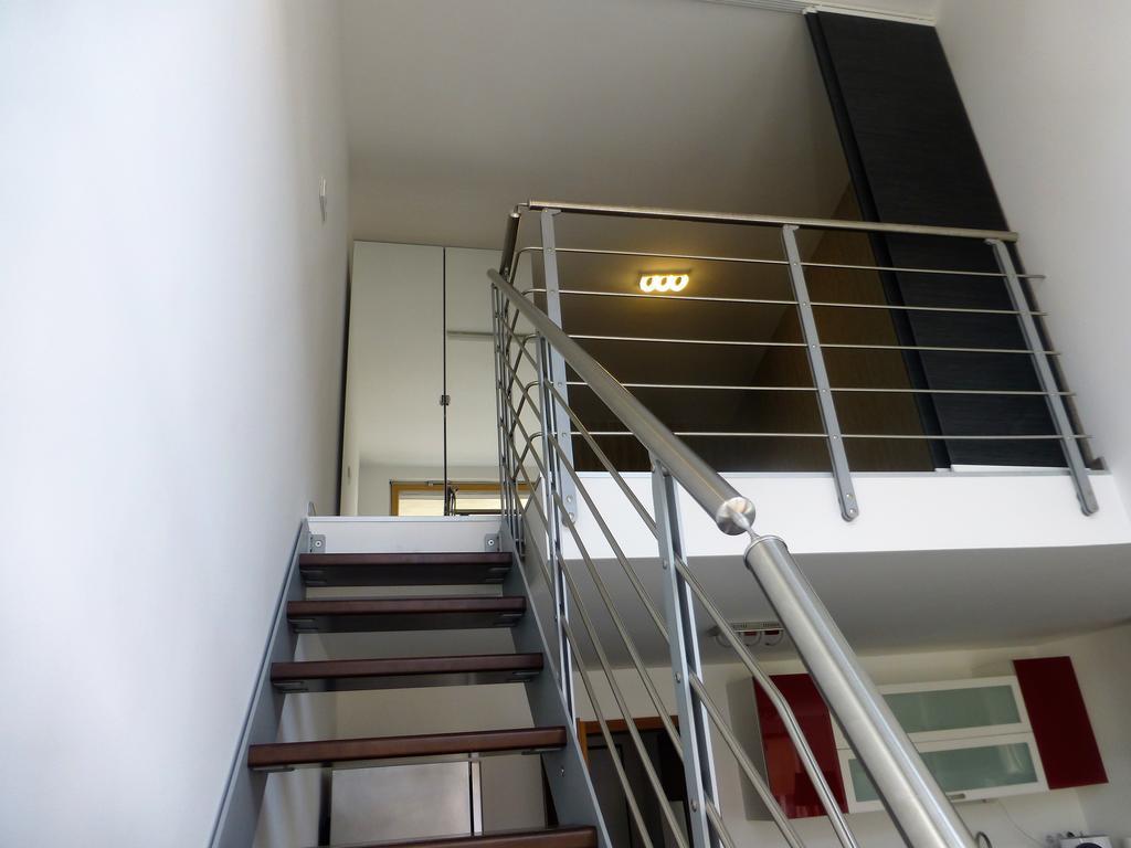 Apartments Palmovka Prague Luaran gambar